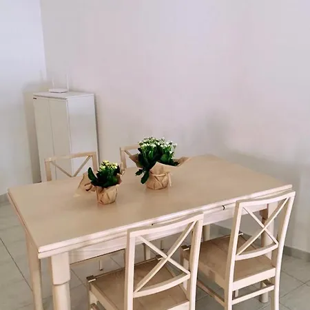 Centrale Con Vista Mare Apartment *